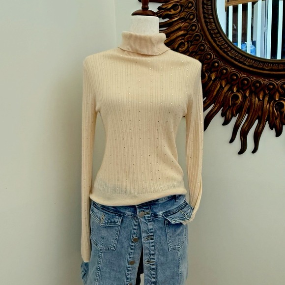 J.CREW Sweaters - J.Crew Cashmere Turtleneck Sweater M 100% Cashmere Cream Rhinestone Ribbed F/W
